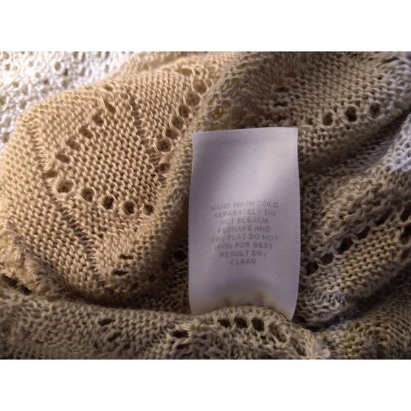 Romeo & Juliet Couture Open-Knit Shawl Sweater Oversized Beige Tan Women's Med - Picture 9 of 9